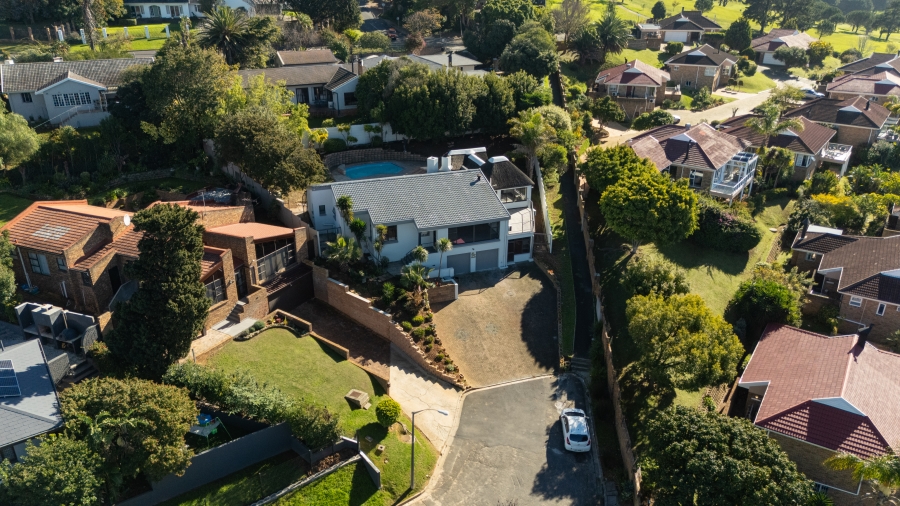 4 Bedroom Property for Sale in Selbourne Western Cape